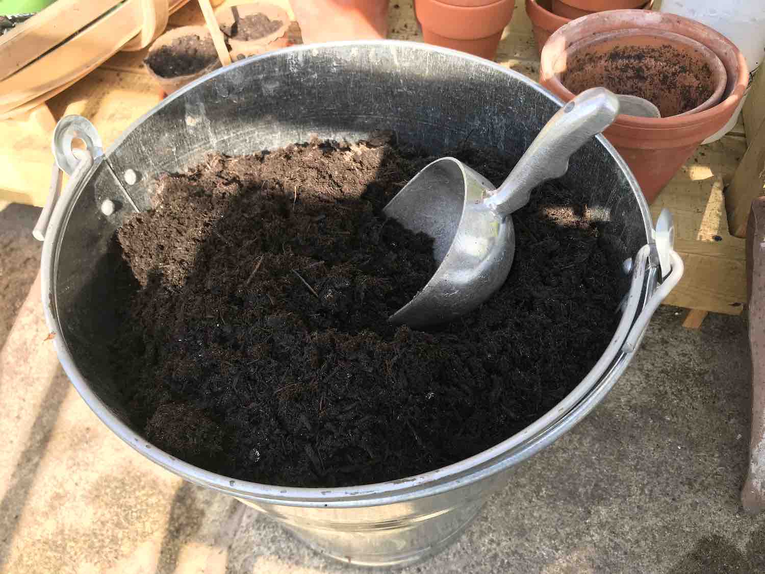 Reusing Compost: 3 quick ways to recycle it - Garden Ninja: Lee Burkhill  Garden Design