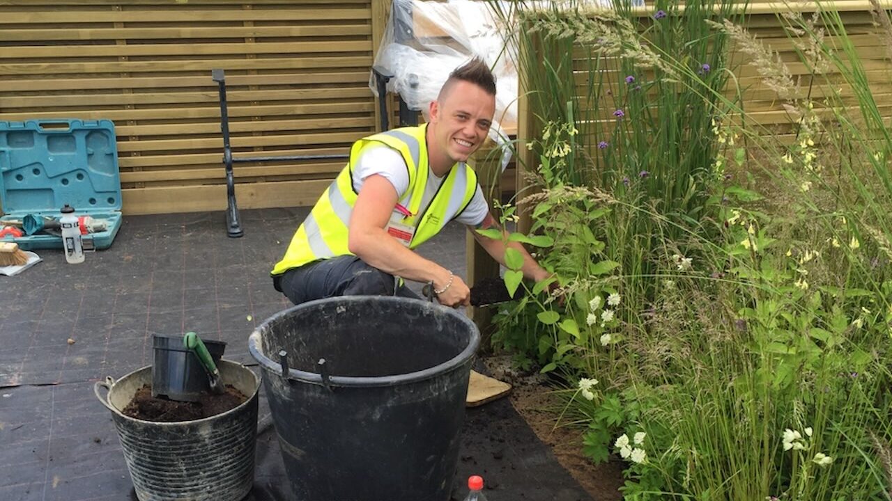 Lee burkhill building a garden